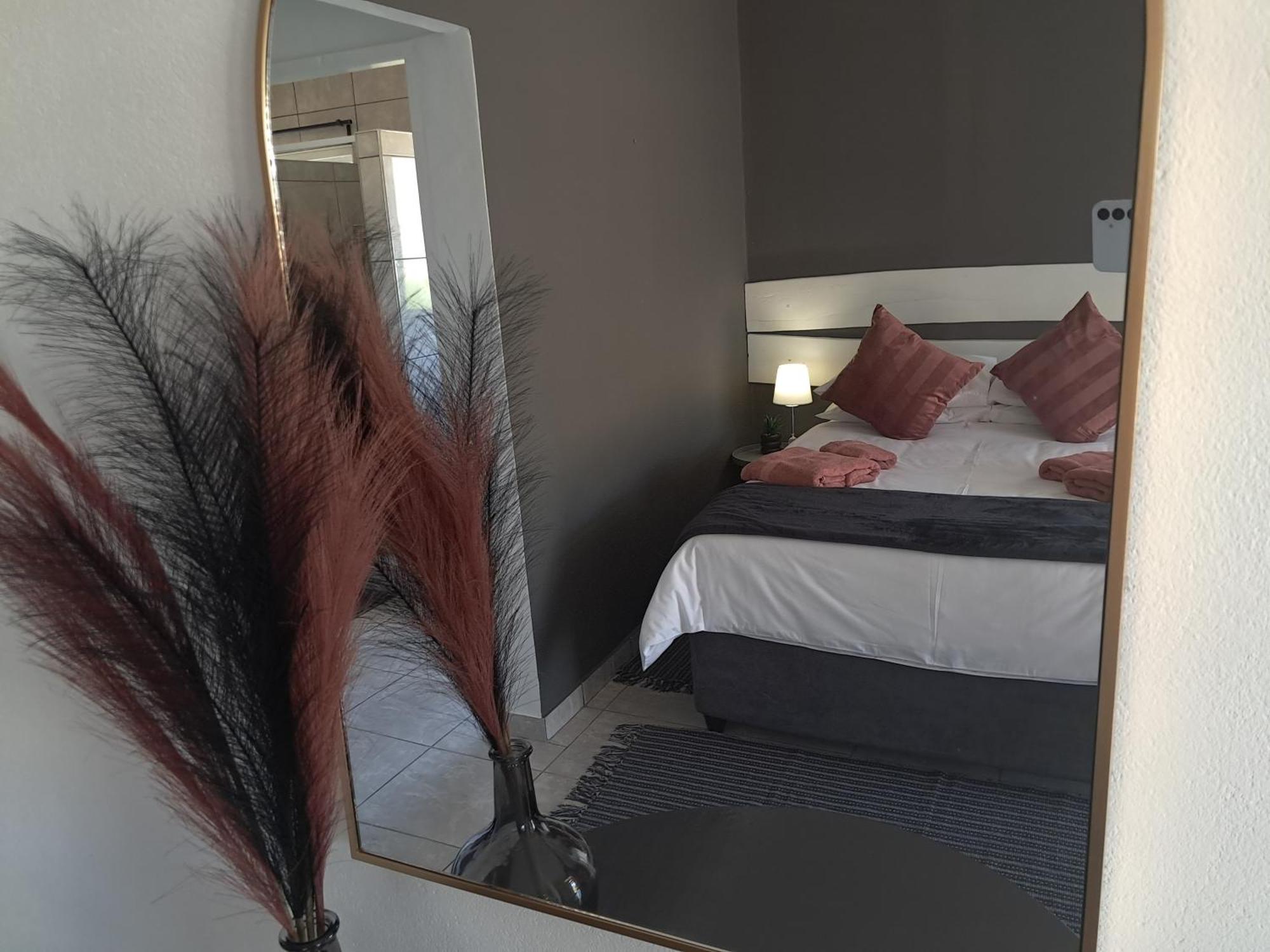 Mount Canyon Guest Farm Keetmanshoop Kamer foto