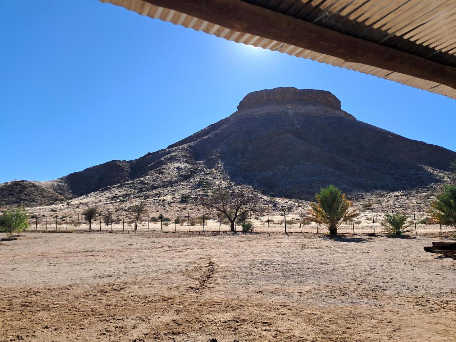 Mount Canyon Guest Farm Keetmanshoop Kamer foto
