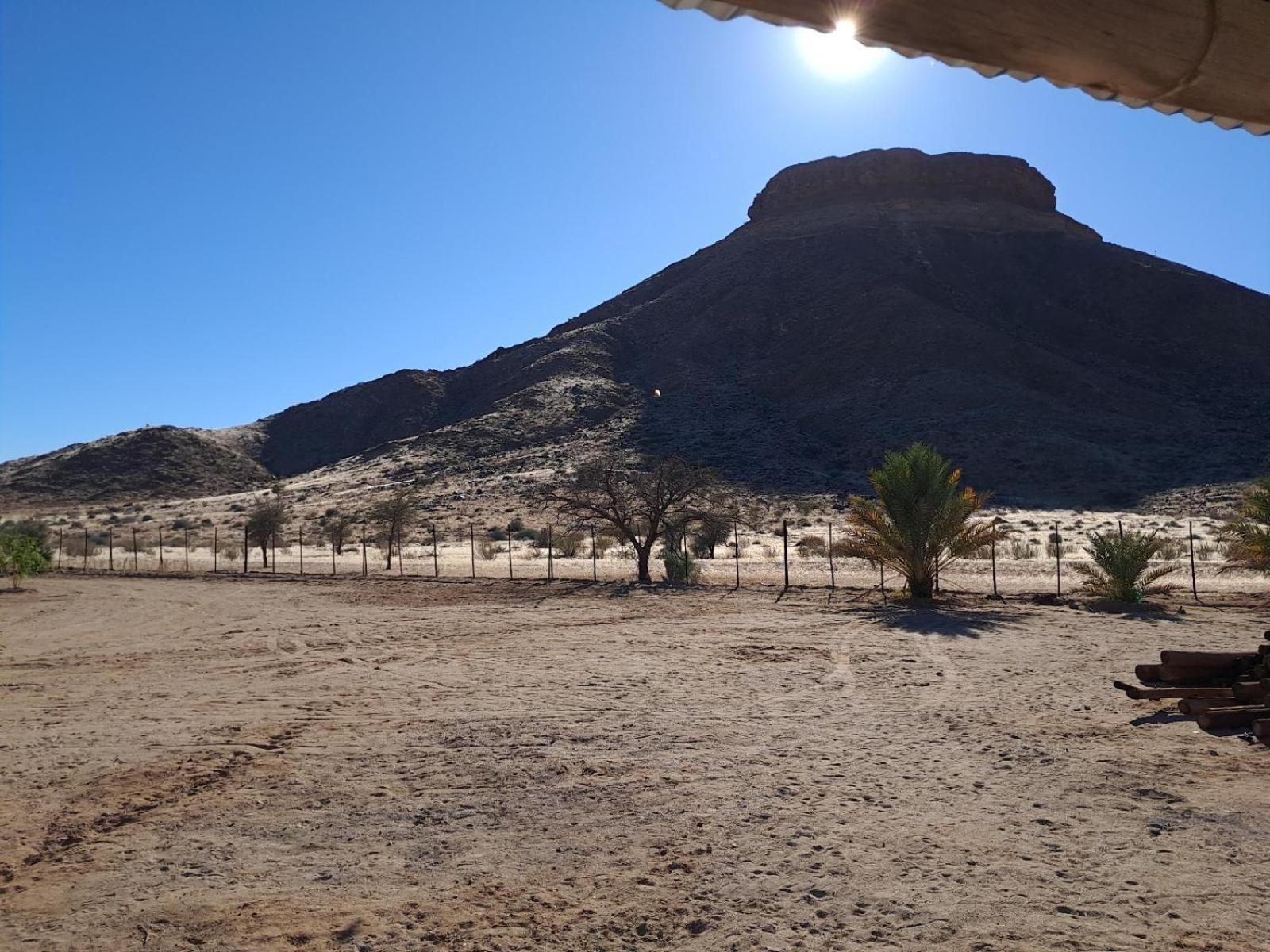 Mount Canyon Guest Farm Keetmanshoop Kamer foto