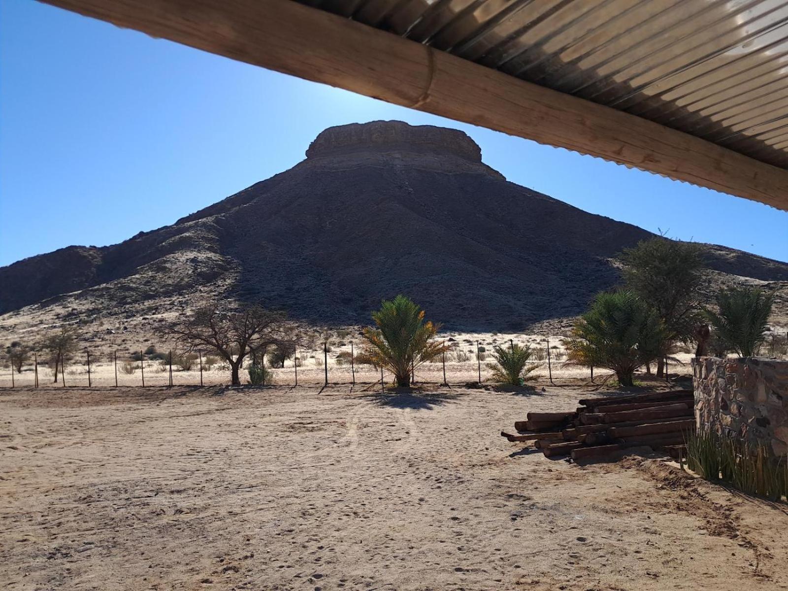 Mount Canyon Guest Farm Keetmanshoop Kamer foto